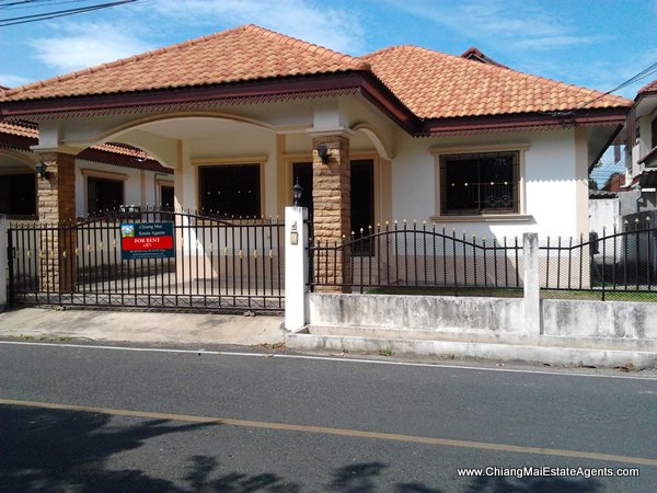 3 Bed Bungalow in Pimook 1 Only 11,000 Baht