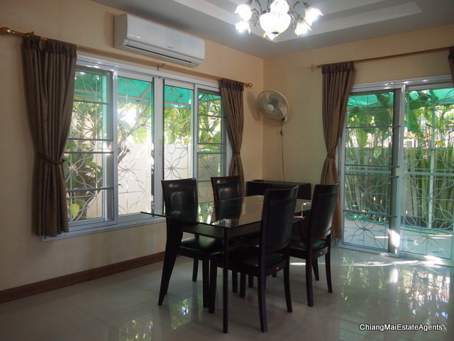 Home for Rent with 3 Bed/ 3 Bath/ 1 Office