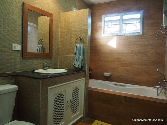 Home for Rent with 3 Bed/ 3 Bath/ 1 Office