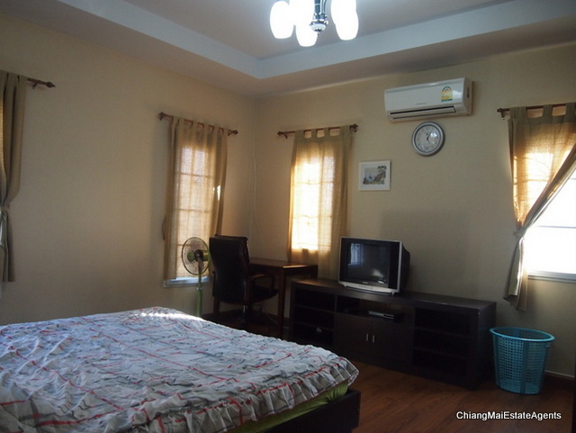Home for Rent with 3 Bed/ 3 Bath/ 1 Office