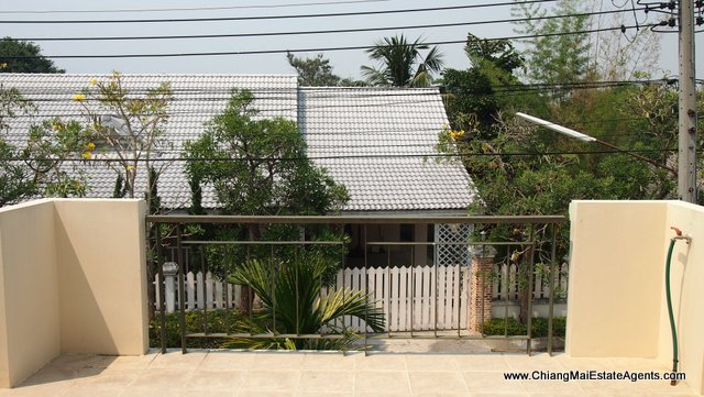 Custom 4 Bd, 3 Bth Home For Sale