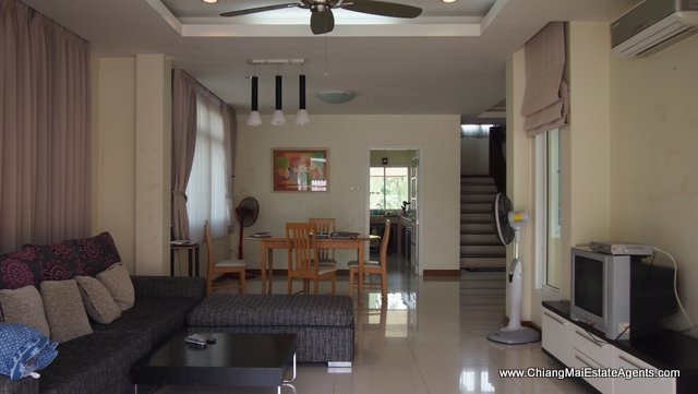Custom 4 Bd, 3 Bth Home For Sale