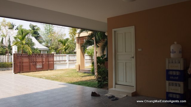 Custom 4 Bd, 3 Bth Home For Sale