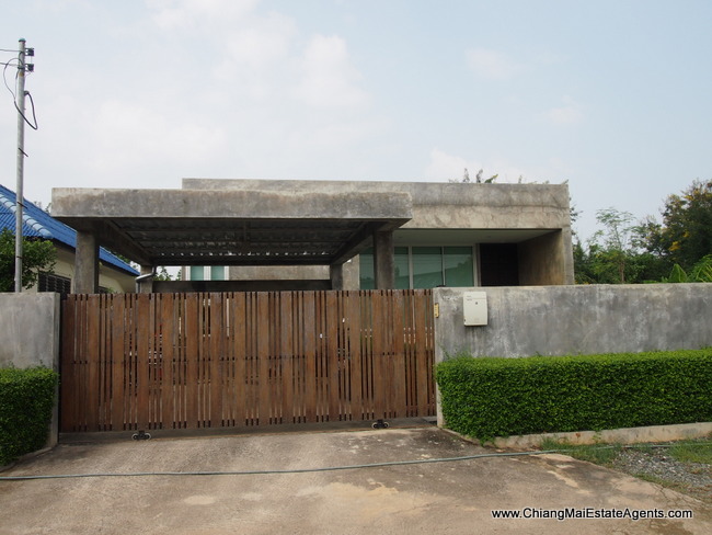 Modern 2 bed/1 bath Home For Sale