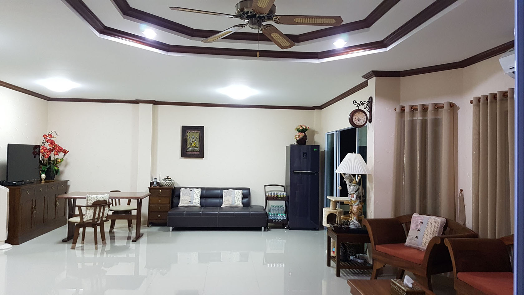 House For Sale In Sriwarai 4