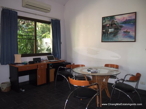 Fantastic Resort Style Home For Rent