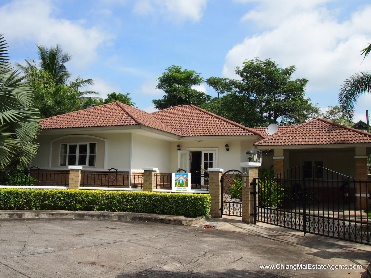 House for rent in Moo Baan Home in Park