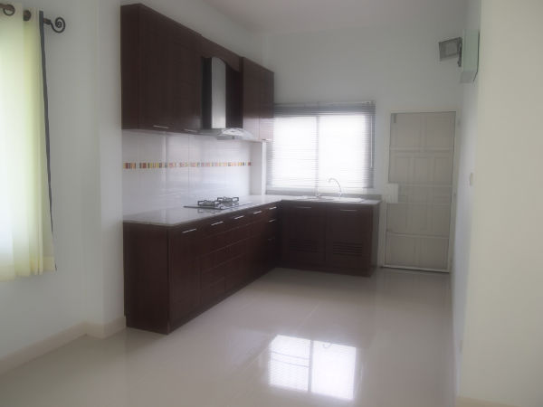 Fully Air Conditioned Bungalow For Rent