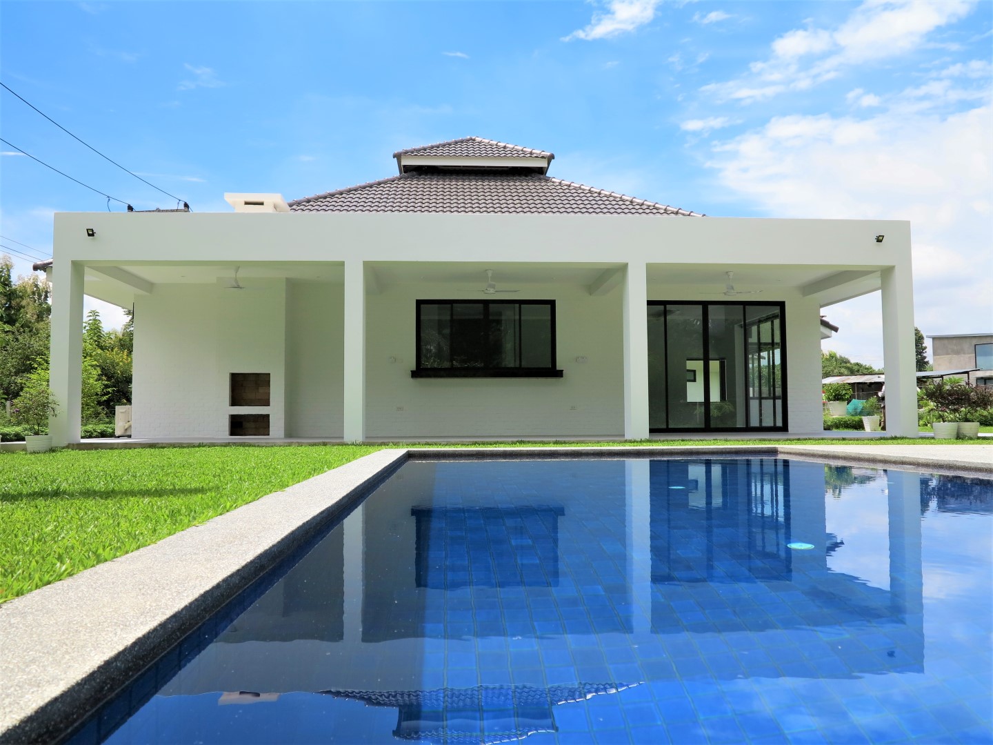 Large Single Story Home For Sale With Private Pool