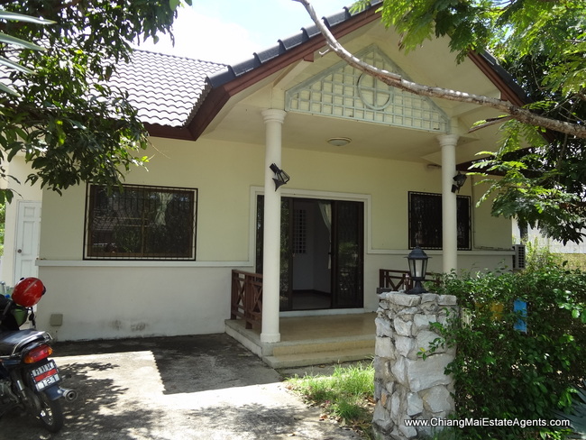 3Bedrooms bungalow house for sale