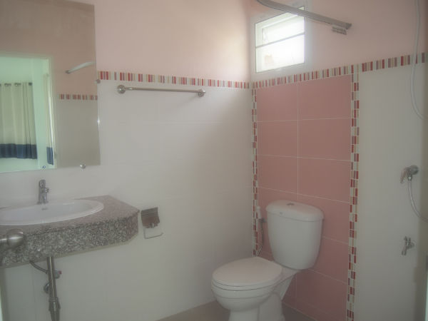 3 Bed Bungalow - Fully Air-conditioned