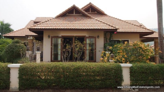 3 Bd, 2 Bth Home For Sale in Lakeview Resort