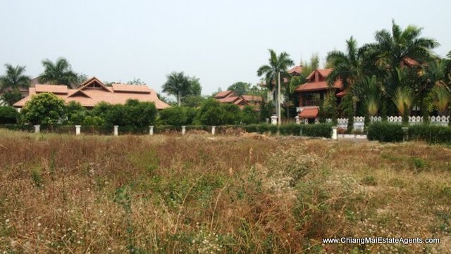 3 Bd, 2 Bth Home For Sale in Lakeview Resort