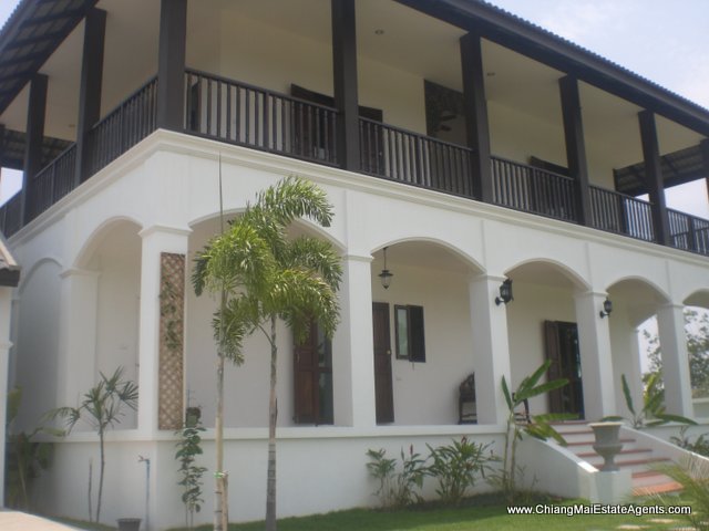 Colonial Style Home for Rent