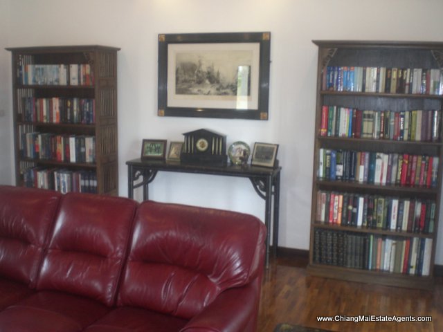 Colonial Style Home for Rent