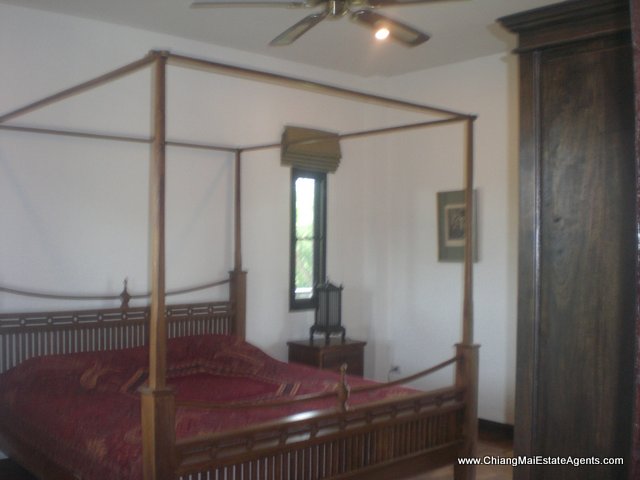 Colonial Style Home for Rent