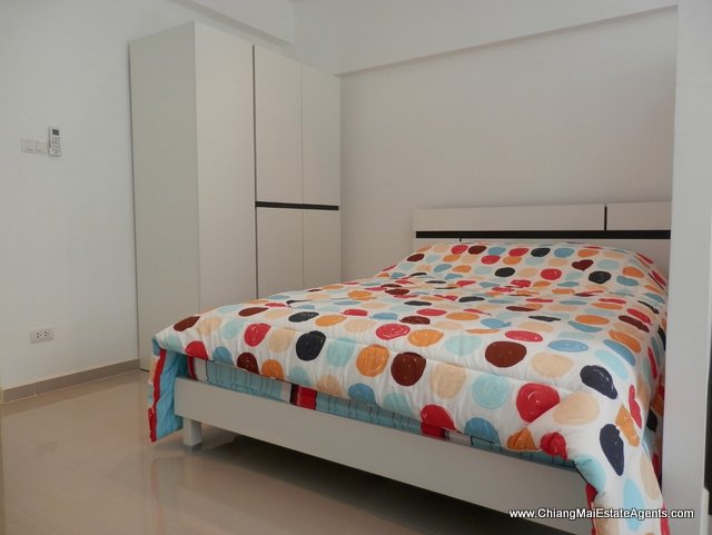 Beautifully Furnished Studio Condo For Rent