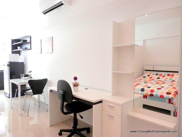 Beautifully Furnished Studio Condo For Rent