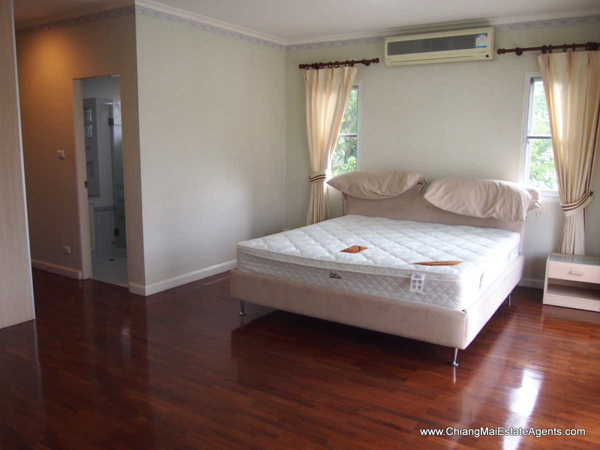 4 Bedroom Home in Land and House for Sale