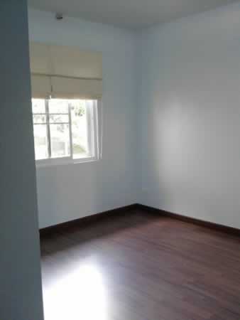 Spacious Luxury in Hang Dong