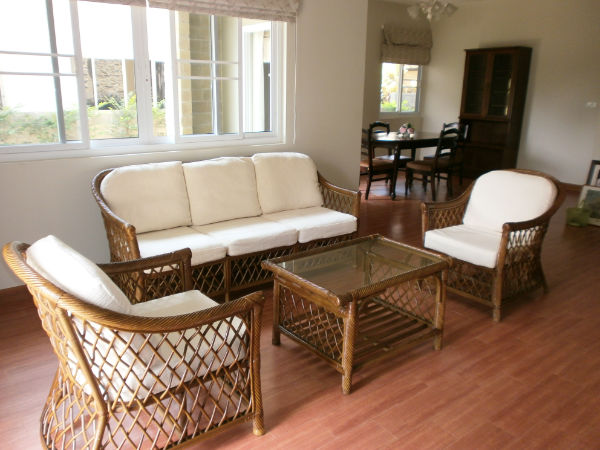 Spacious Luxury in Hang Dong