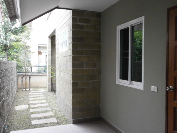 Spacious Luxury in Hang Dong