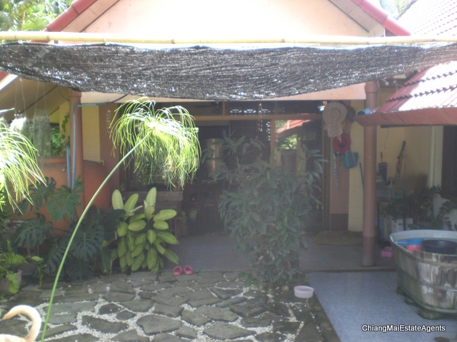 Beautiful Property for Sale with 3 Houses and Large Private Pool