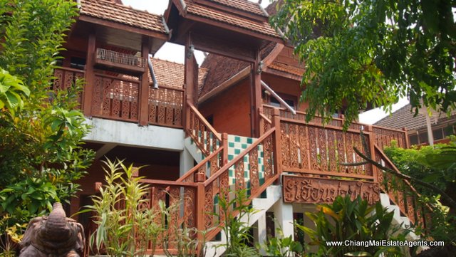 Traditional Lanna Home for Rent in Hang Dong