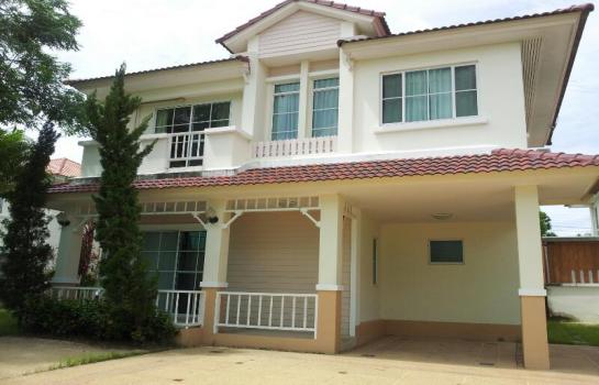 3bedrooms house for rent