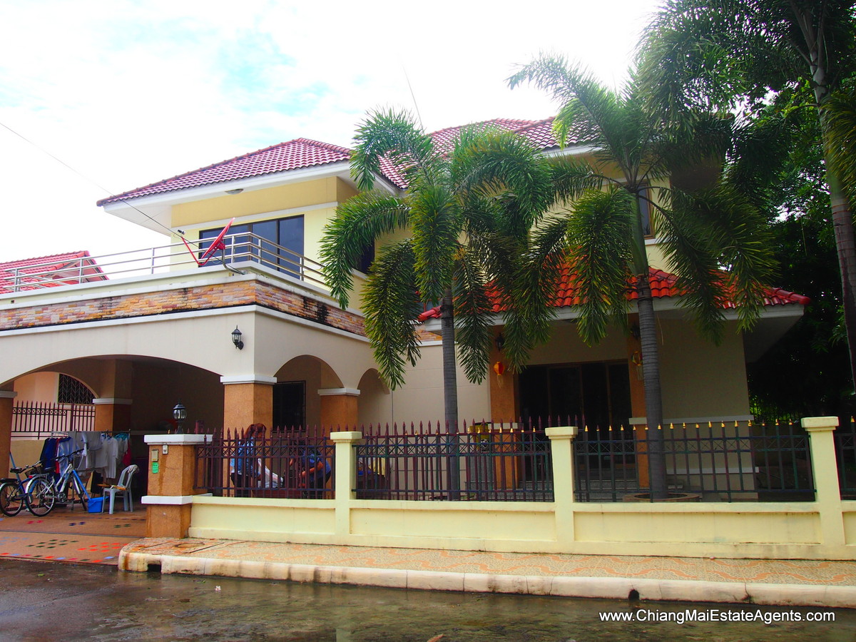 Furnished 5 Bedroom Home
