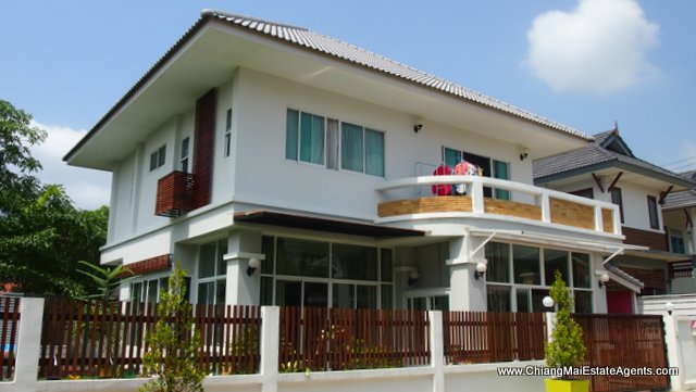 Great Home for Rent within Walking Distance to Lanna International School