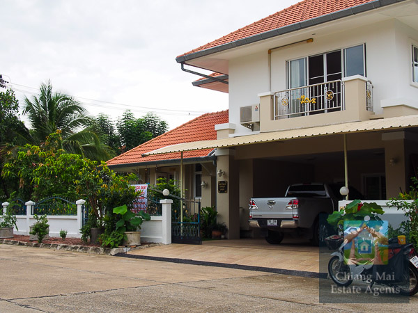 Large 4 Bedroom Home in Koolpunt 9 For Rent