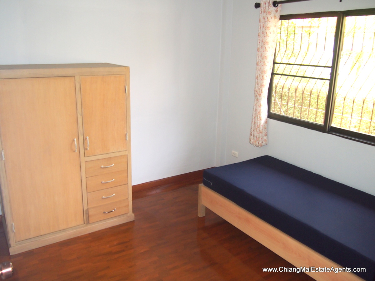 Fashionably Furnished 3 Bedroom Bungalow in Wang Tan