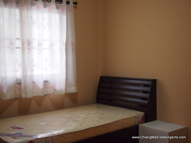 2 Bedroom Bungalow for rent in Mae Hia