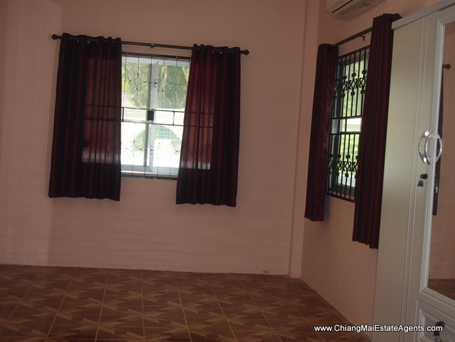 2 Bedroom Bungalow for rent in Mae Hia
