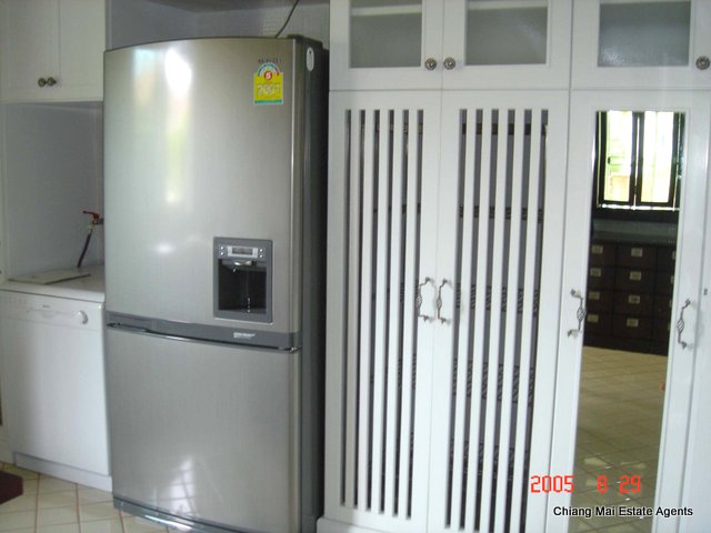 5 Bedroom House for Sale in Lanna Tara