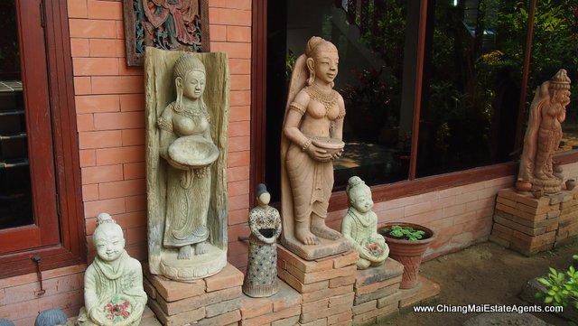 Traditional Lanna Style Home in Modern Moo Baan