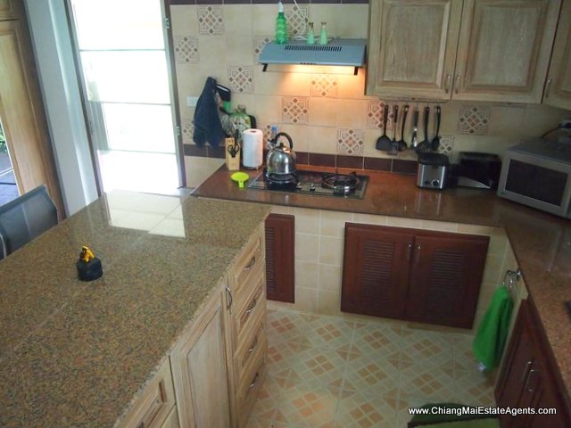 Unique 3 Bedroom House with Swimming Pool